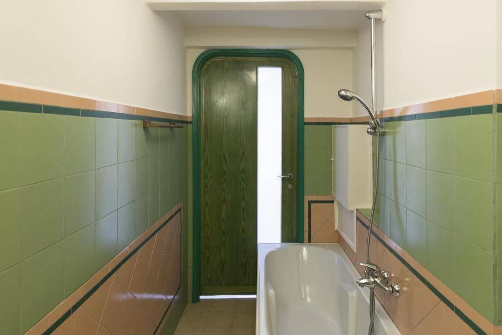 Mario'S Apartament With Ac And Wifi Διαμέρισμα Λούκα Εξωτερικό φωτογραφία