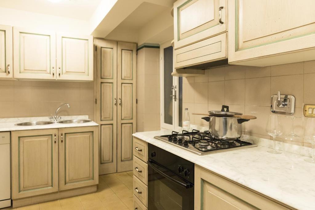 Mario'S Apartament With Ac And Wifi Διαμέρισμα Λούκα Εξωτερικό φωτογραφία